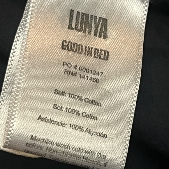 Lunya Airy Cotton long sleeve sleep shirt Large - Picture 6 of 8